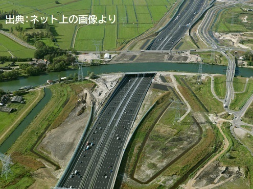オランダの水道橋がヤバすぎると話題にｗｗｗｗ.jpg